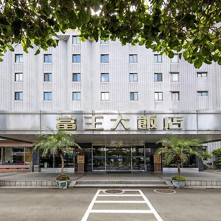 Ful Won Hotel Тайджун Екстериор снимка