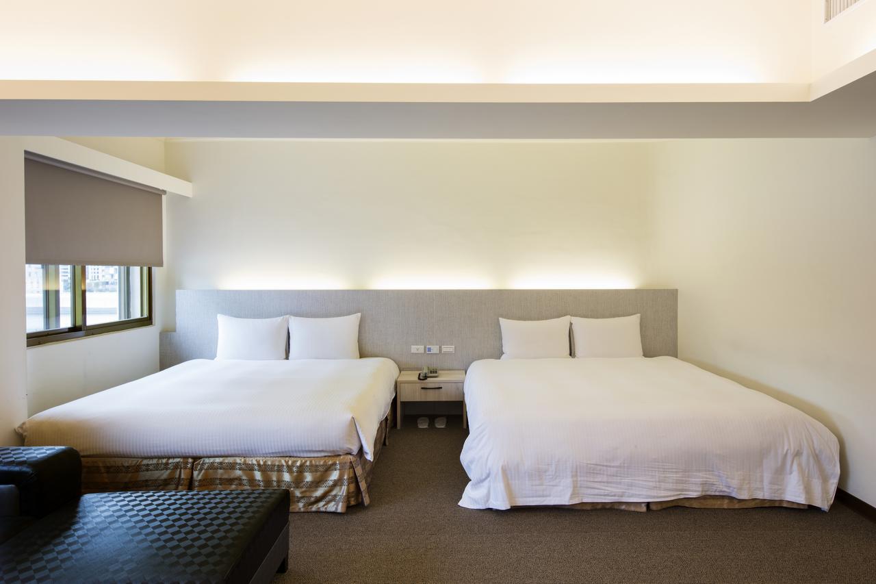 Ful Won Hotel Тайджун Екстериор снимка